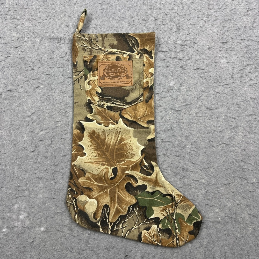 Cabelas Christmas Stocking Leaves Advantage‎ Camo with Patch 18" Winter USA Made